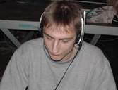 spielt ab und zu auch mal nur nach Geh�r *g*